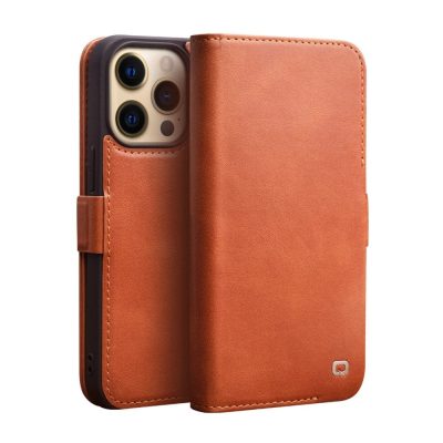 QIALINO For iPhone 14 Pro Case Drop-Proof Business Style Genuine Leather Wallet Magnetic Closure Phone Cover