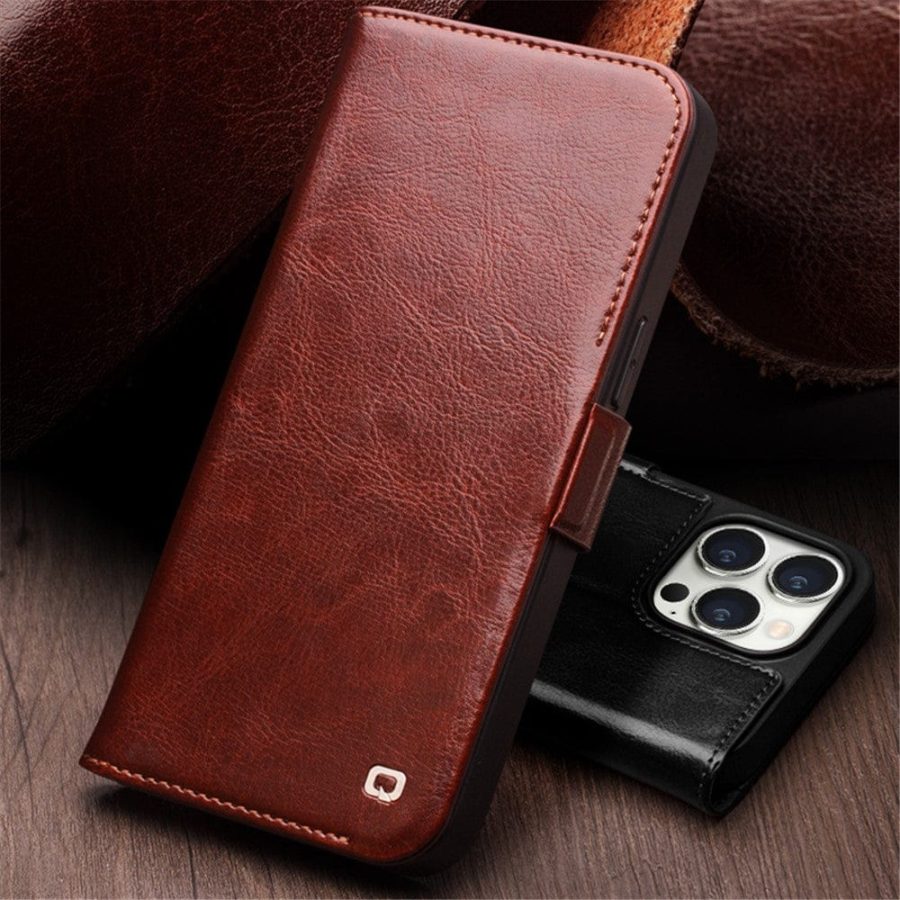 QIALINO For iPhone 15 Pro Max Case Genuine Leather Wallet Magnetic Closure Full Protection Phone Cover