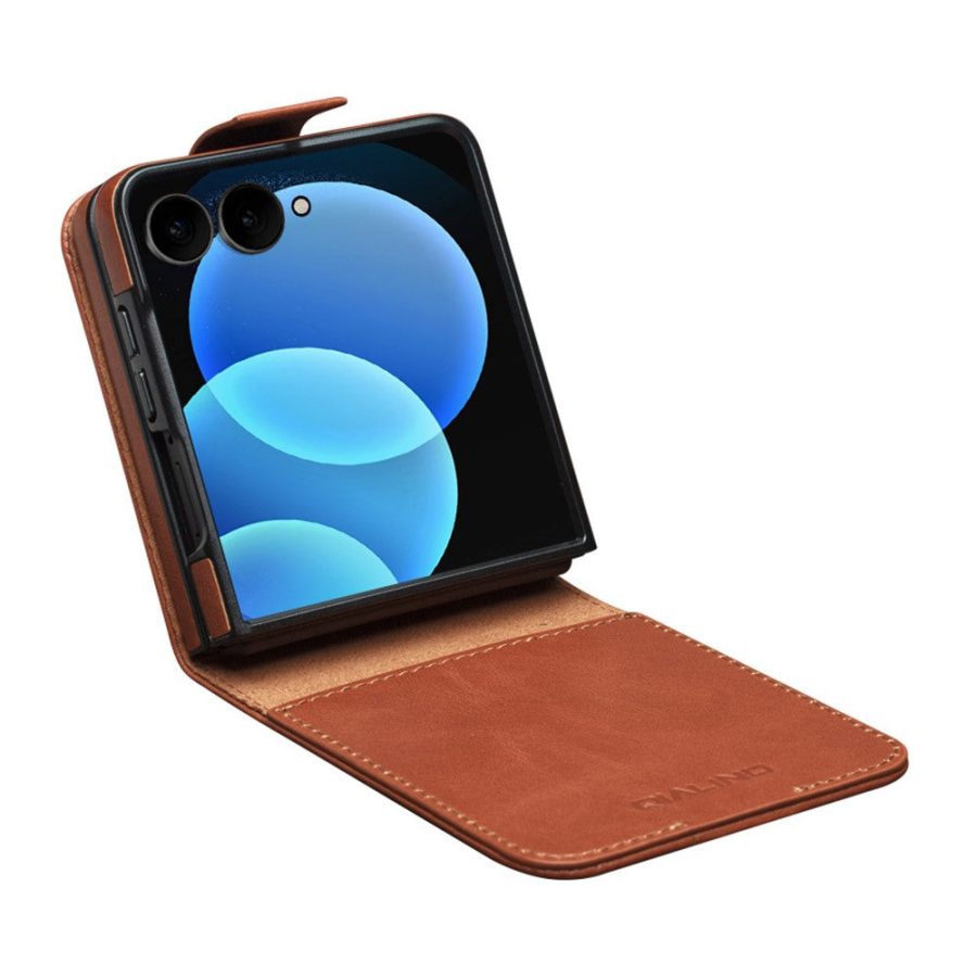 QIALINO For Samsung Galaxy Z Flip8 Case Oil-Waxed Genuine Leather Flip Phone Cover With Card Slot